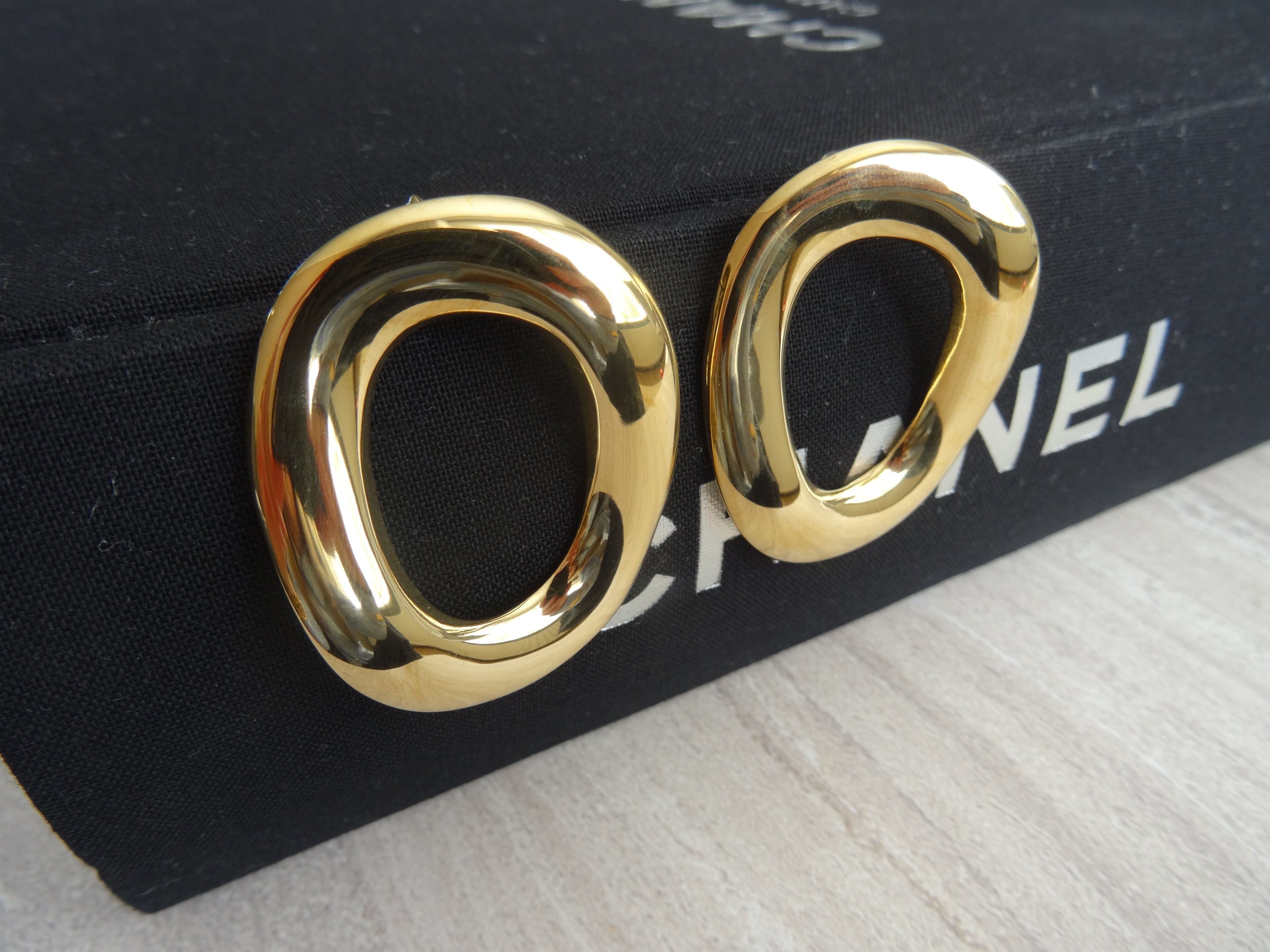 Statement Oorbellen met Organische Vormen